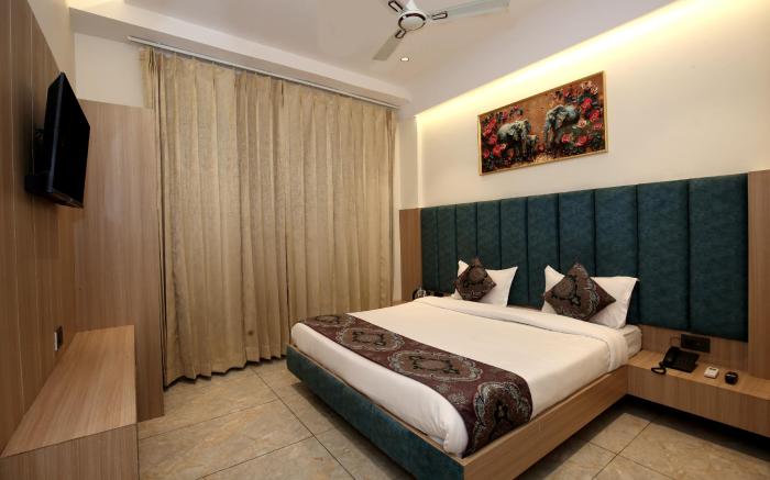 Park Plaza Hotel Near Golden Temple