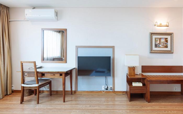 Damyang Spa and Tourist Hotel
