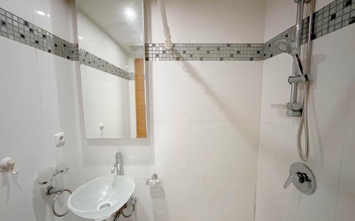 Spacious 3BR Apt at Aryaduta Residence By Travelio