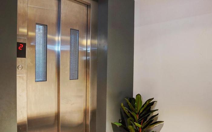 HOTEL ISRA COMFORT INN