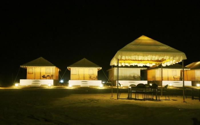  Desert pearl camp & resort