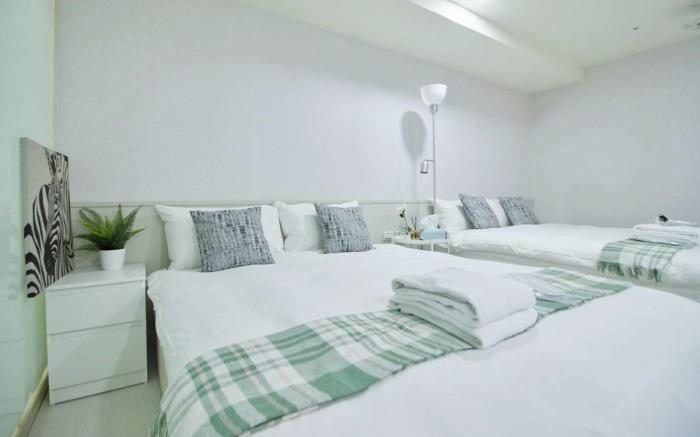 Ximending Quad Room No. 8872[僅限國外旅客入住]