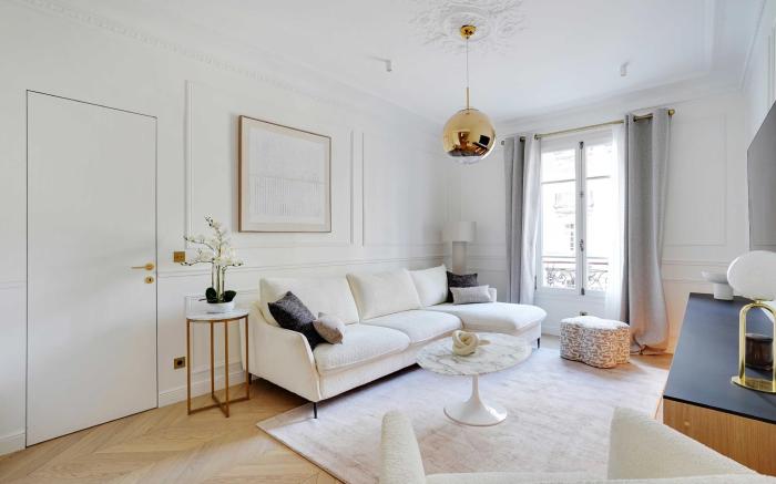 Elegant A/C Apt 2BR/6P – Paris 17th/Monceau