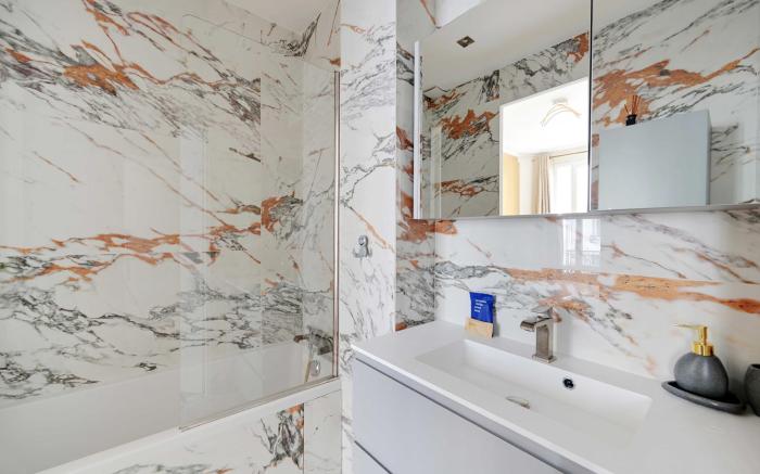 Spacious apartment 3BR/6P- Palais des Congrès