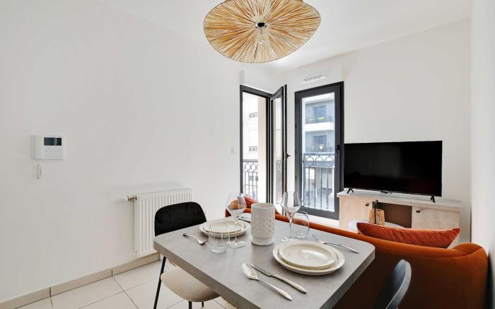 Charming Appt - 1BDR/2P - Near Paris & La Défense