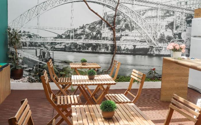 Lounge Inn Guest House