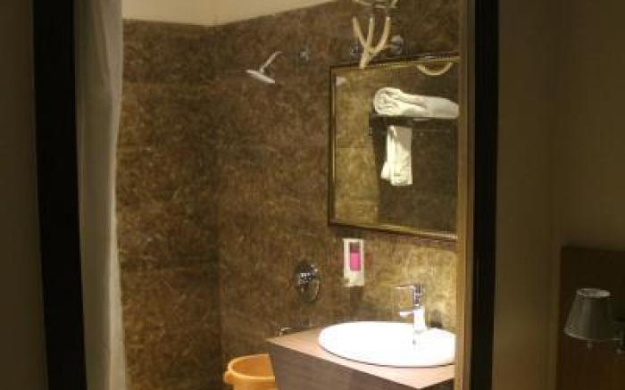 Click Hotel Kohinoor, Ludhiana 