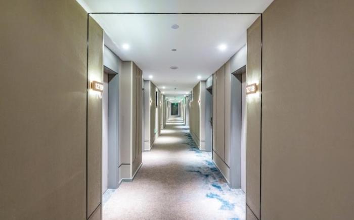 Home Inn Style Shijiazhuang MixC Xinbai Plaza Wanlimiao Pedestrian Street