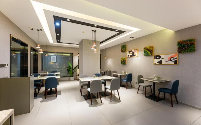 Home Inn Style Zhengzhou CBD Convention and Exhibition Center