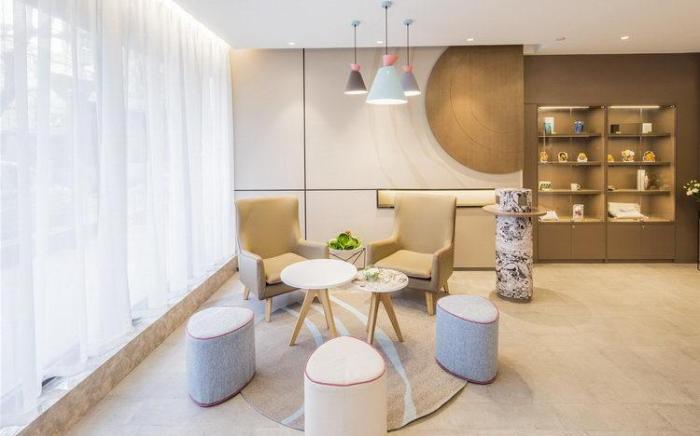 Home Inn Neo Tianjin Railway Station Binjiang Avenue Pedestrian Street