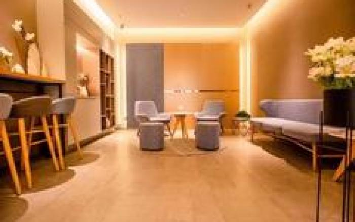 Home Inn Neo Xinxiang Pingyuan Road