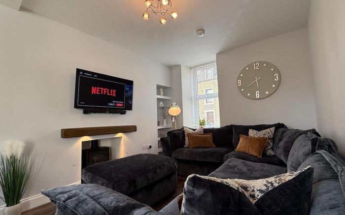 The Bakehouse Luxury Holiday Home - Sleeps 10