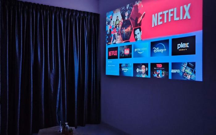 NETFLIX-City View Studio, Sky pool & Free parking