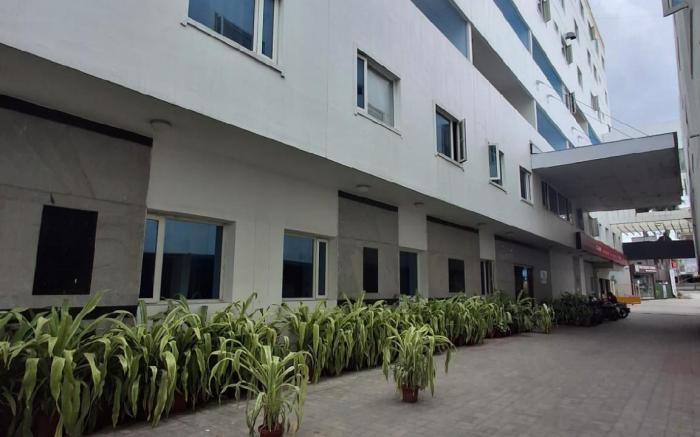 Dhanunjayas Luxury Hotel