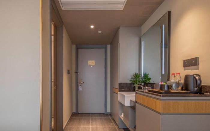 Home Inn Style Yantai Railway Station Passenger Terminal