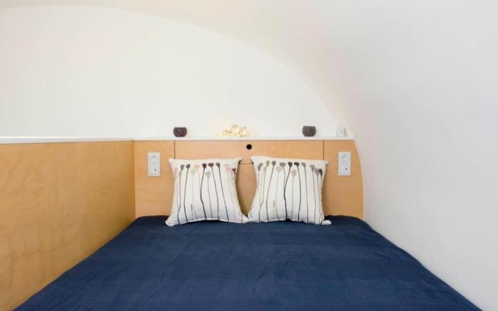 Eszter's Lovely Downtown Apartment, by NW