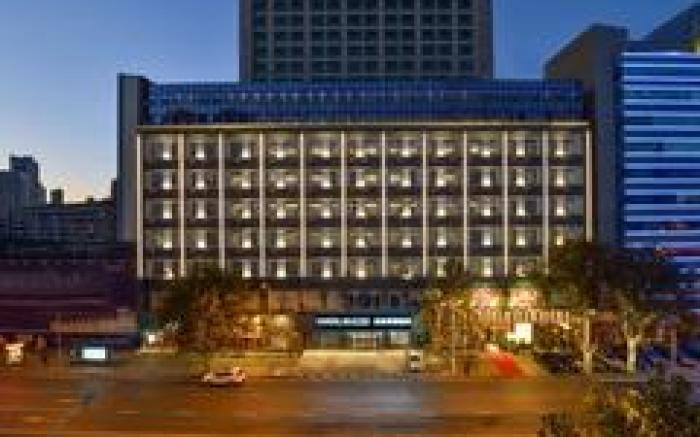 Home Inn Style Dalian Venice Water City Harbor Plaza Metro Station