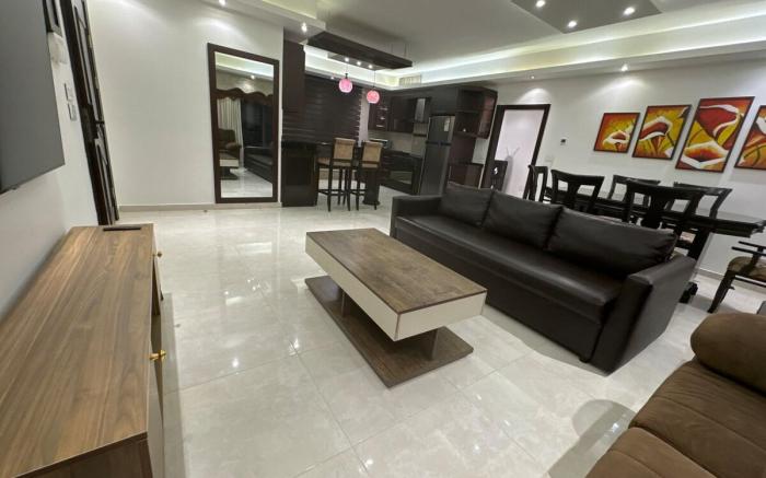 2 En-suite Rooms, Central & Spacious