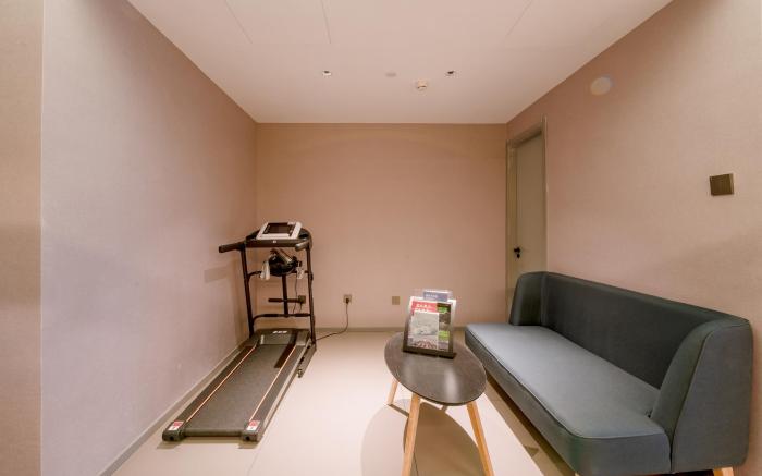 Home Inn Style Rongcheng High-speed Railway Station