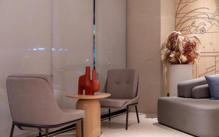 Home Inn Style Xishuangbanna Splash Square Night Market Snack Street