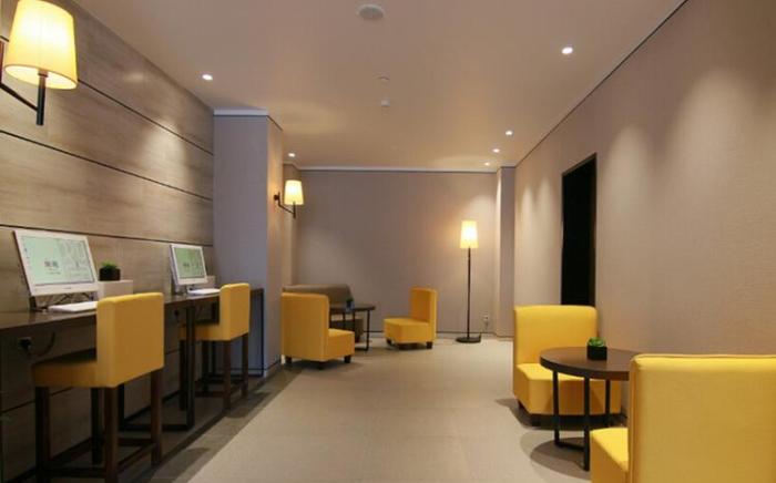 Ease Hotel Tianjin Wudadao Scenic Area Xiaobailou Metro Station