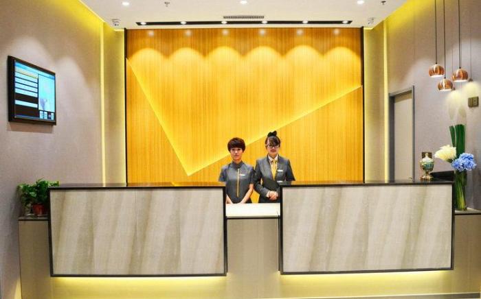 Ease Hotel Harbin Airport Shuttle High-speed Railway Station