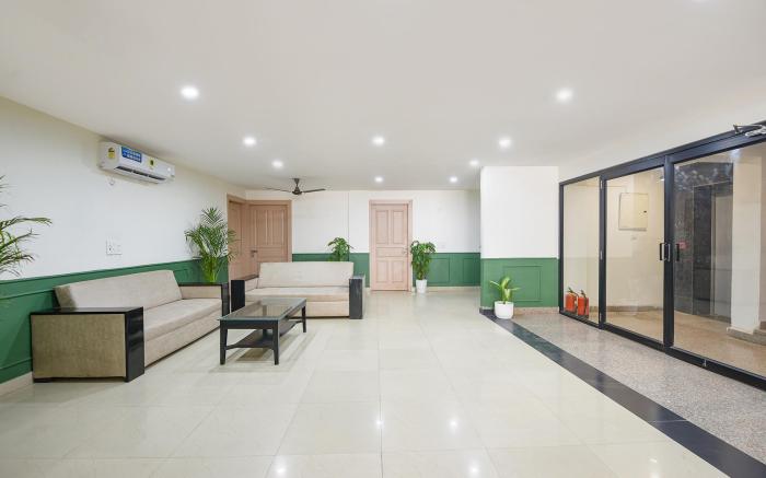 FabHotel The White Pepper