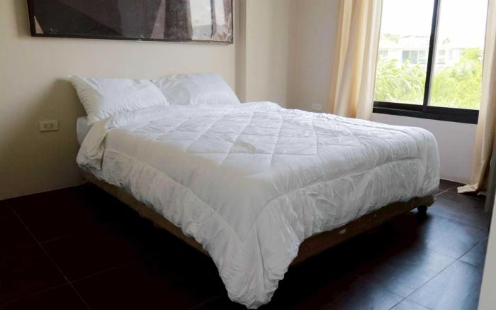 Dancenter Sukhumvit 107 Bangkok Hotel