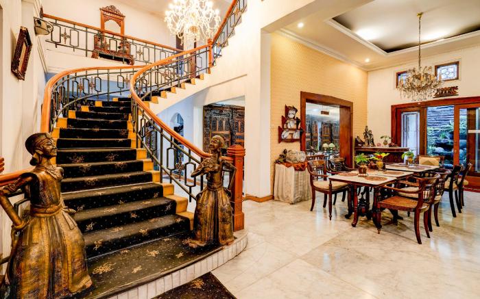 Dancenter The Ethnic Hotel