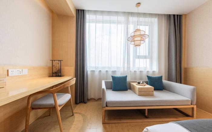 Jianguo Hidden Hotel Qufu Tourist Center