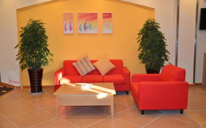 Home Inn Dezhou Ningjin Central Street Plaza