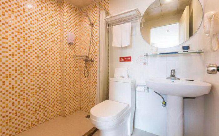 Home Inn Huzhou Anji Commercial Plaza Dipu Middle Road