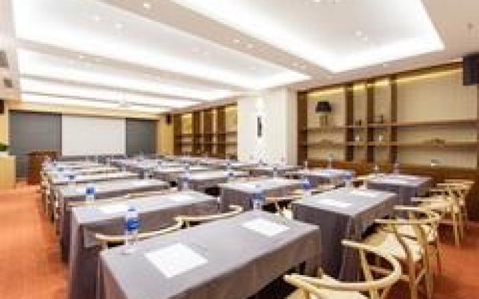 Jianguo Hidden Hotel Dalian Zhongshan Road Youhao Square