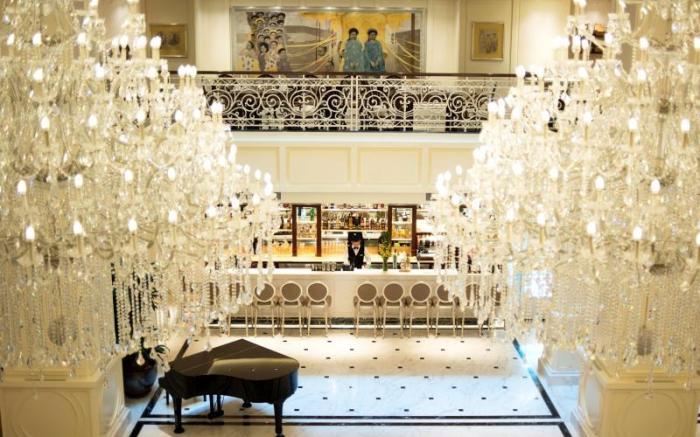 Apricot Hotel