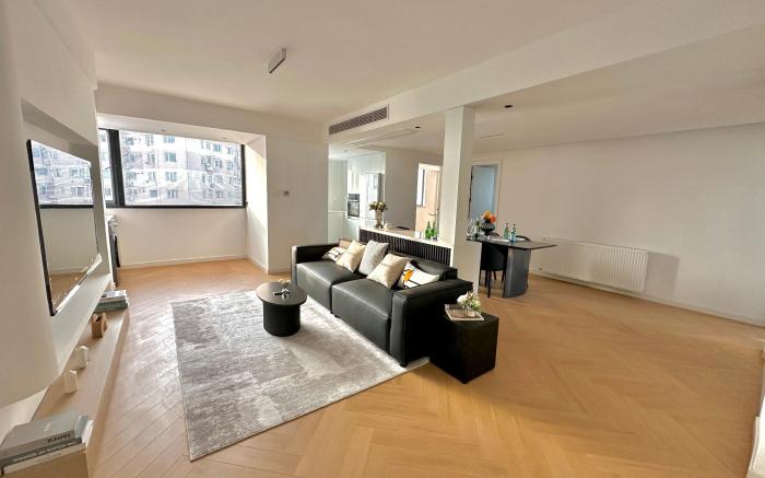 Zhome- Parkville Three Bedrooms with City View