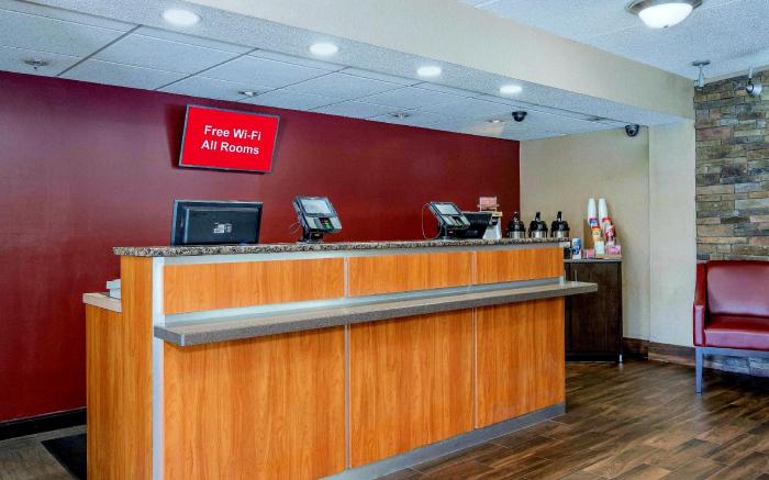 Red Roof Inn Atlanta - Smyrna/ Ballpark