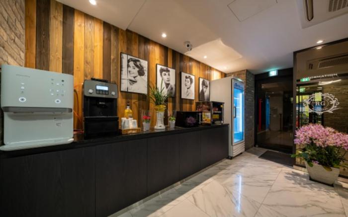 Seongnam RG Hotel
