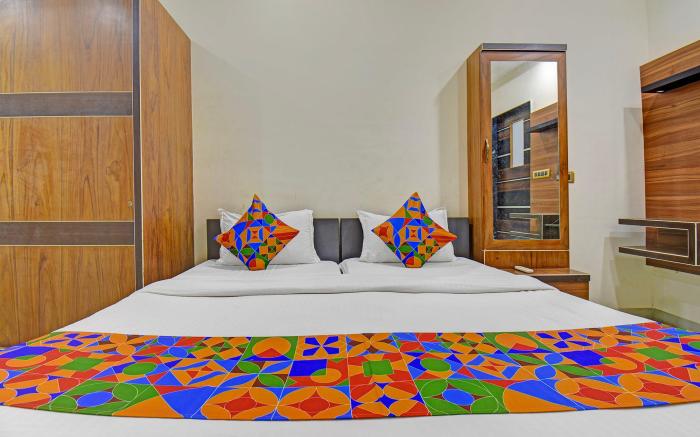 Via Classic Square I