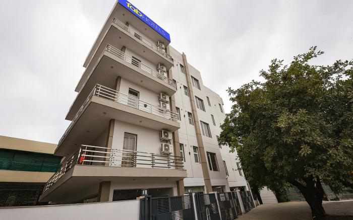 FabHotel Black Pepper