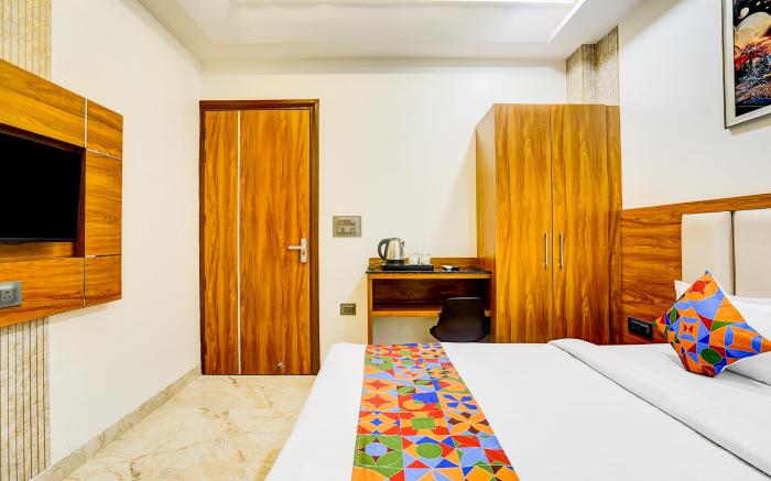 FabHotel Kishori Inn