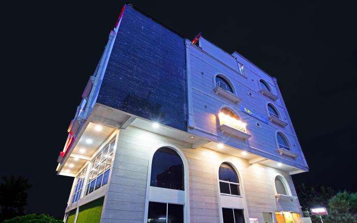 FabHotel New Krishna Palace