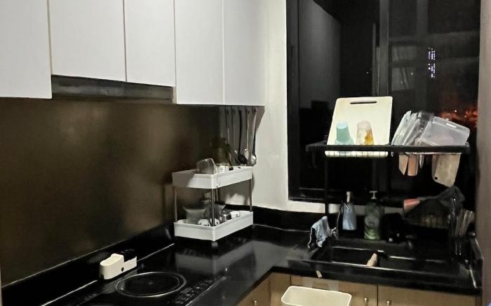 night market condo