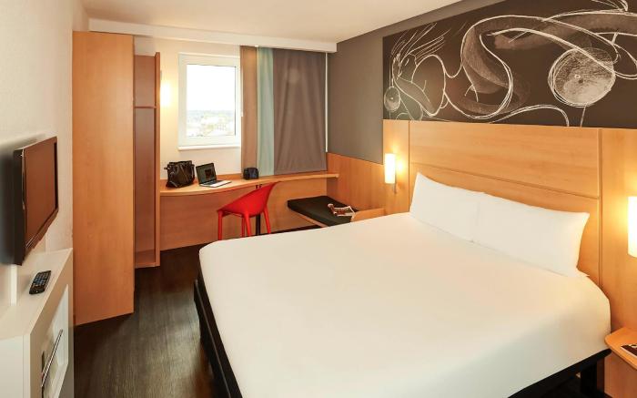 Ibis Bordeaux Lac
