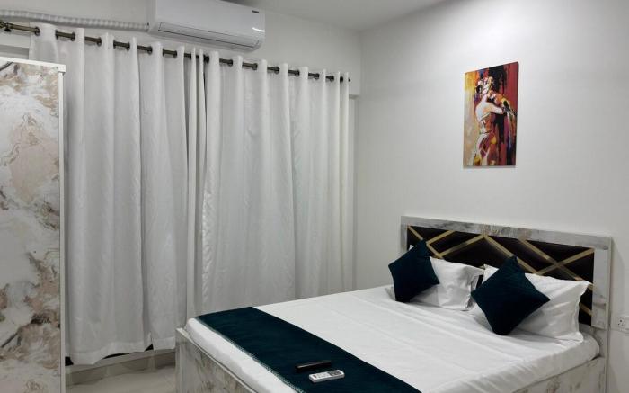 Premier Private Suites