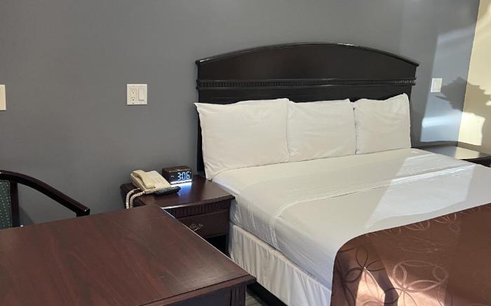 Carlton Motor Lodge