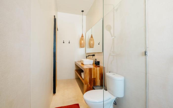 Apartment X - 1BR Mezanine in Bumbak near Canggu