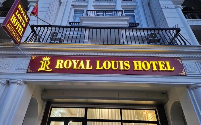 phòng đôi có bếp, ban công ở ks Royal Louis Hà Nội