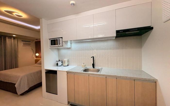 Near SM Lanang Condo with Balcony - One Lakeshore