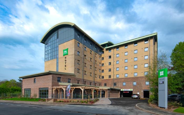 ibis Styles London Gatwick Airport