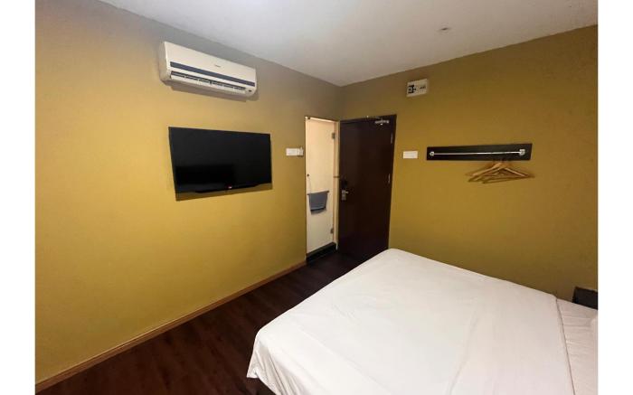 Grand World Hotel